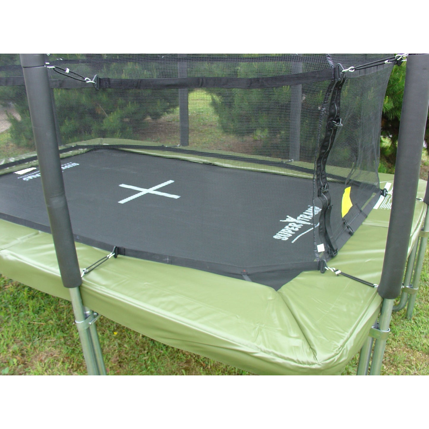 Super Tramp XR Series 300 Rectangular Trampoline & Enclosure