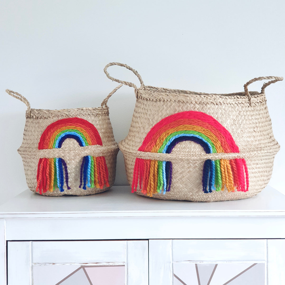 Vivid tassel rainbow basket - Extra Large