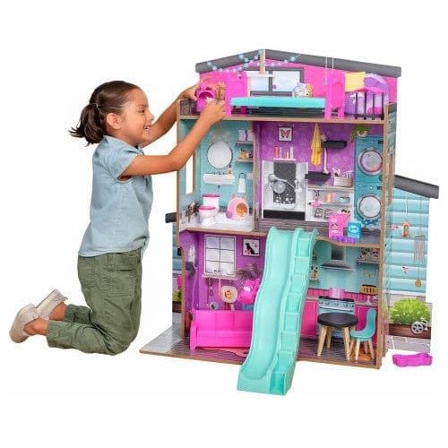 girl to the left of Kidkraft Purrfect Pet Dollhouse
