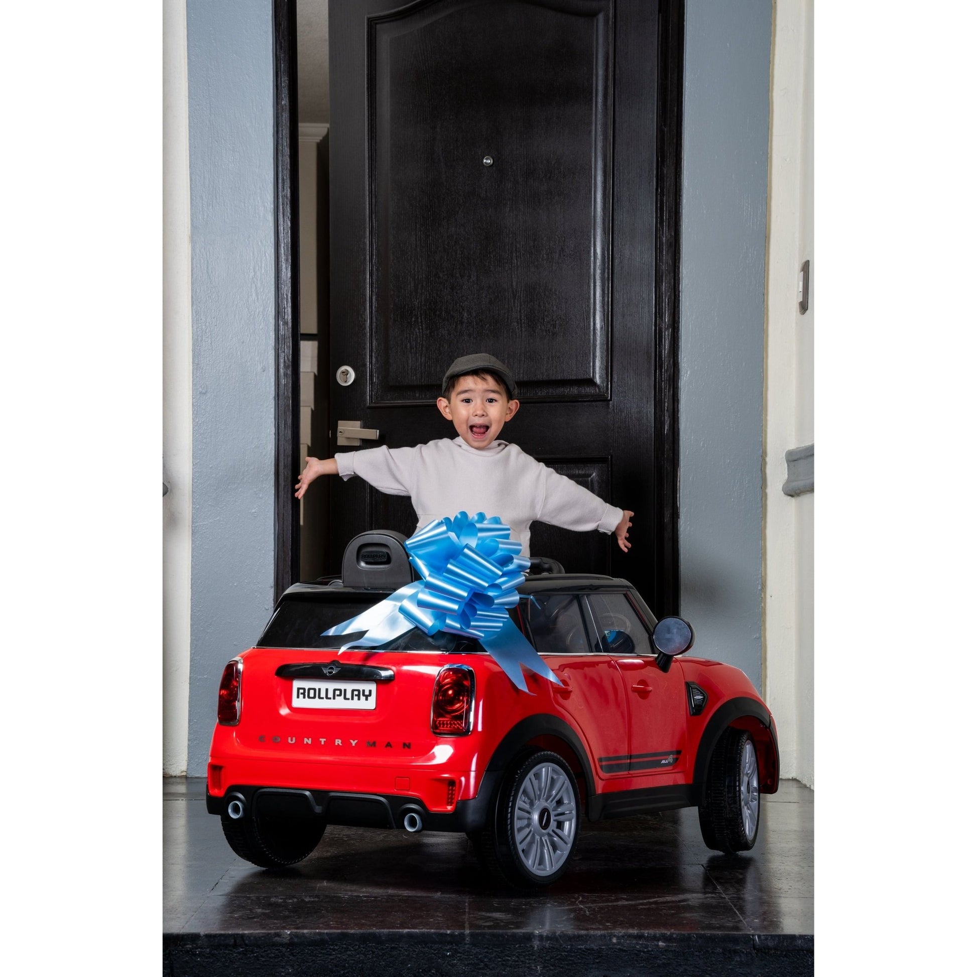Mini Countryman 6 Volt Car with Remote Control - Red - The Online Toy Shop - Powered Car - 2