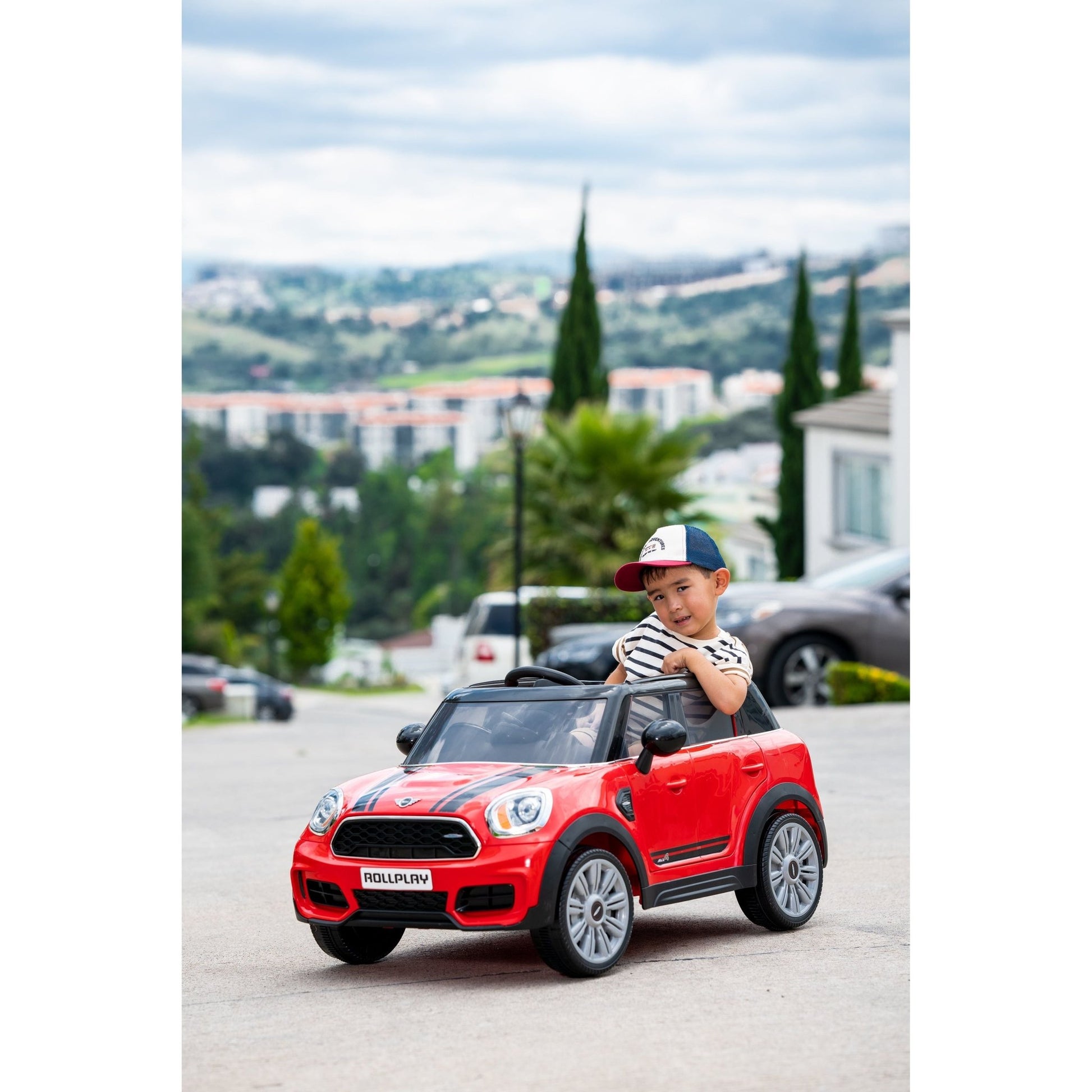 Mini Countryman 6 Volt Car with Remote Control - Red - The Online Toy Shop - Powered Car - 3