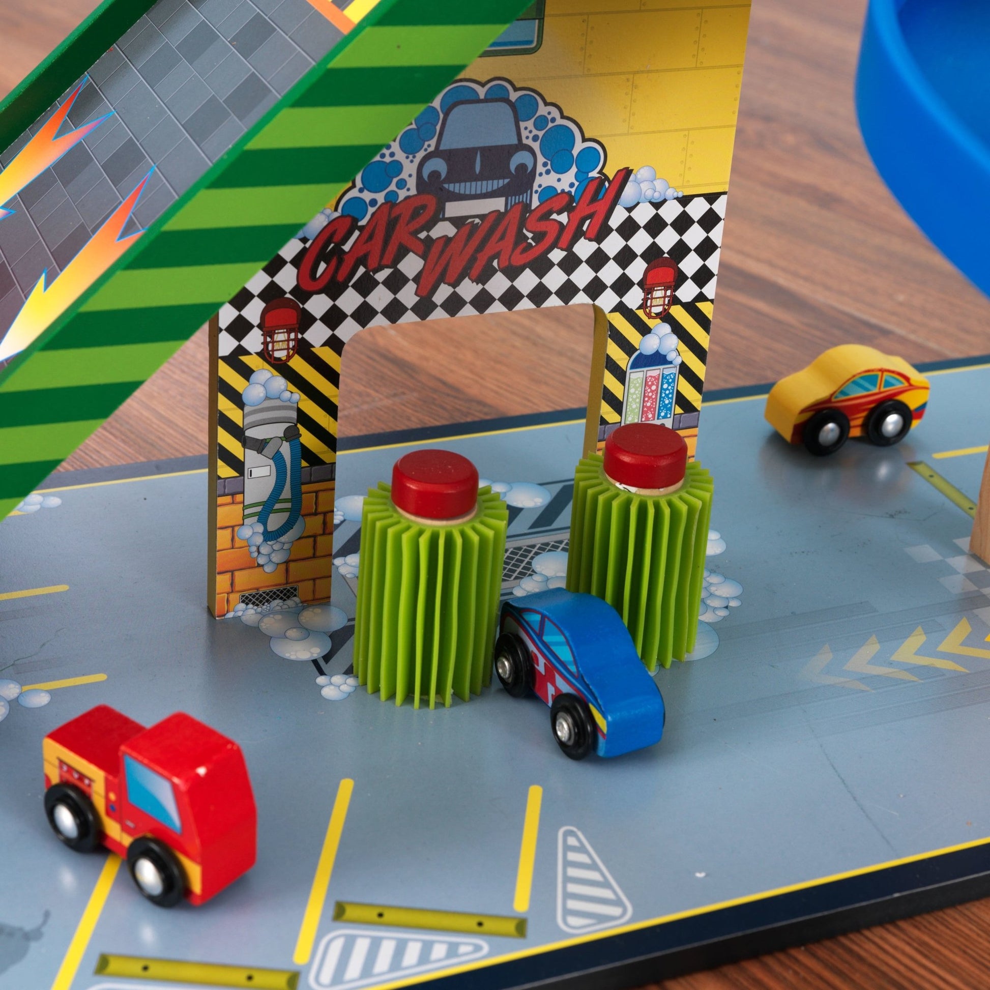 KidKraft Mega Ramp Racing Set - The Online Toy Shop - Wooden Toy Vehicles - 8