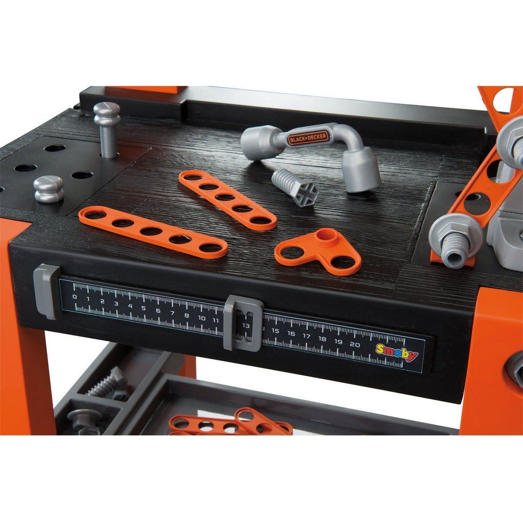 ruler, bolts and tools for Smoby Black & Decker Bricolo One Workbench