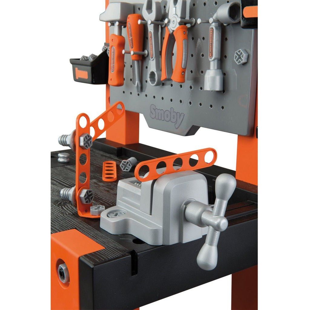clamp on Smoby Black & Decker Bricolo One Workbench