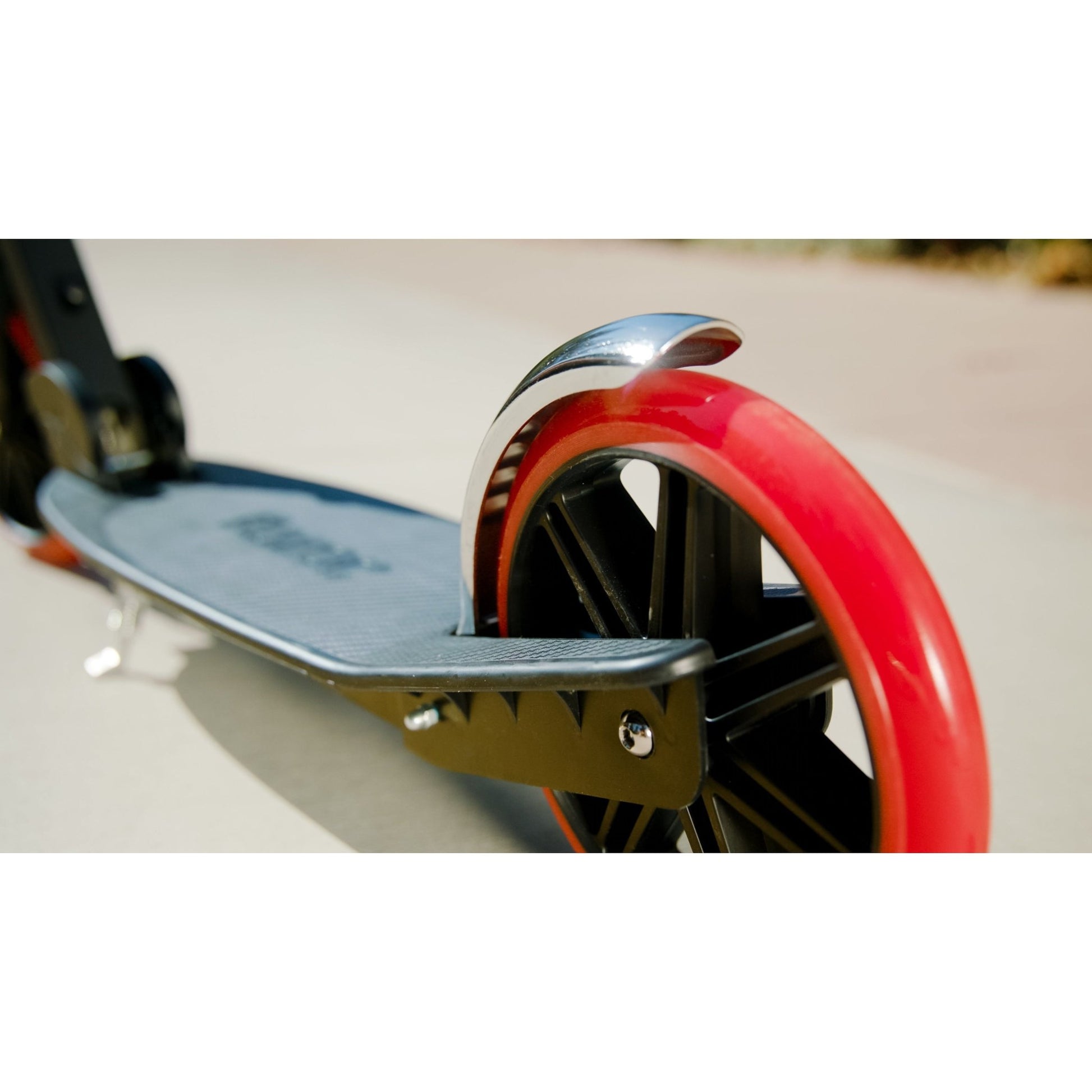 Razor Carbon Lux Scooter - Black - The Online Toy Shop - 2 Wheel Scooter - 13