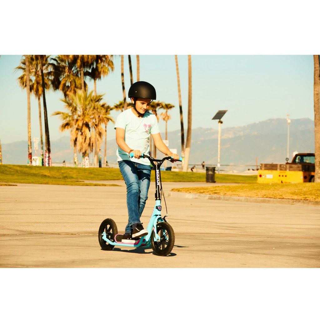 boy riding Razor Flashback Scooter - Blue