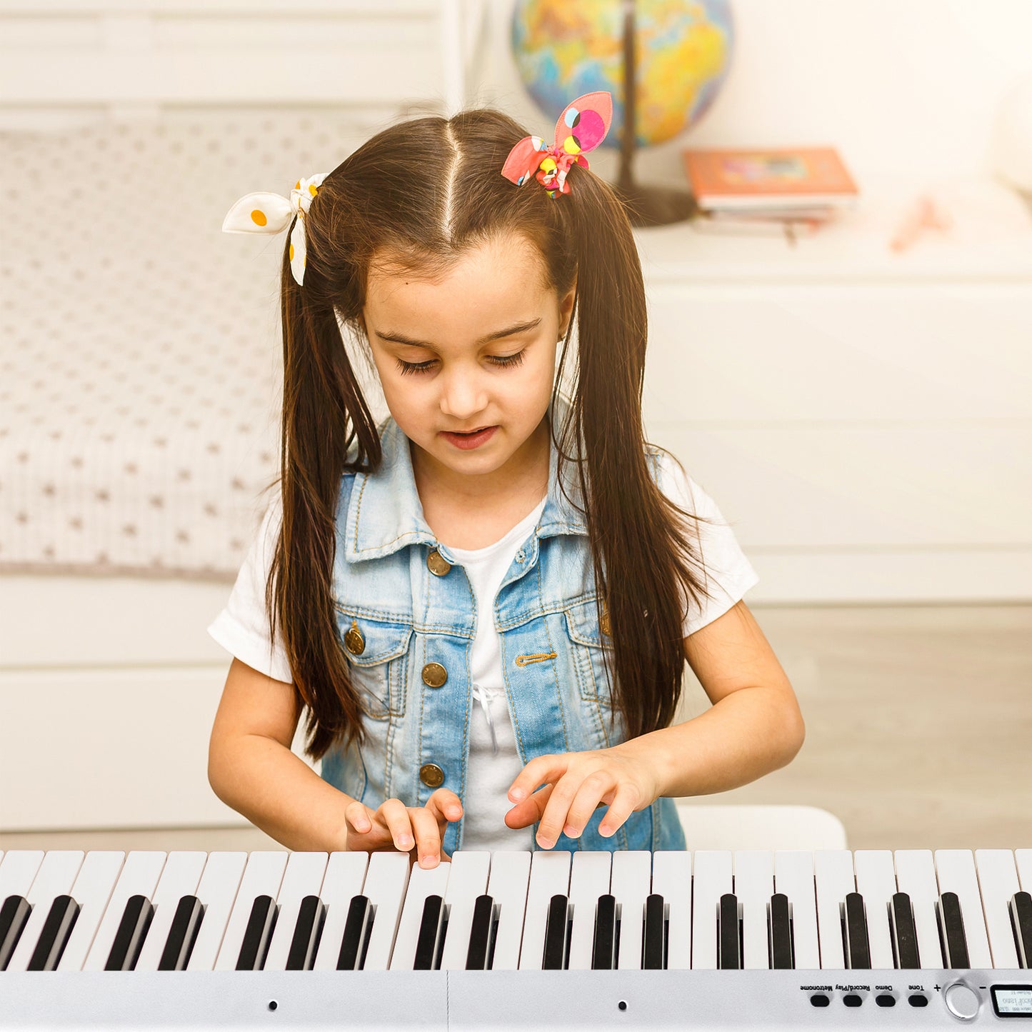 88-Key Folding Electric Piano Keyboard with Full-Size Lighted Key-White