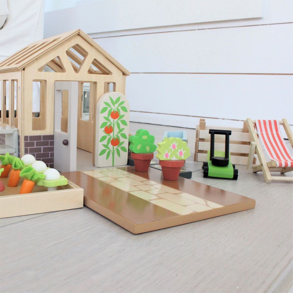 Tender Leaf Wooden Greenhouse & Garden Toy Set