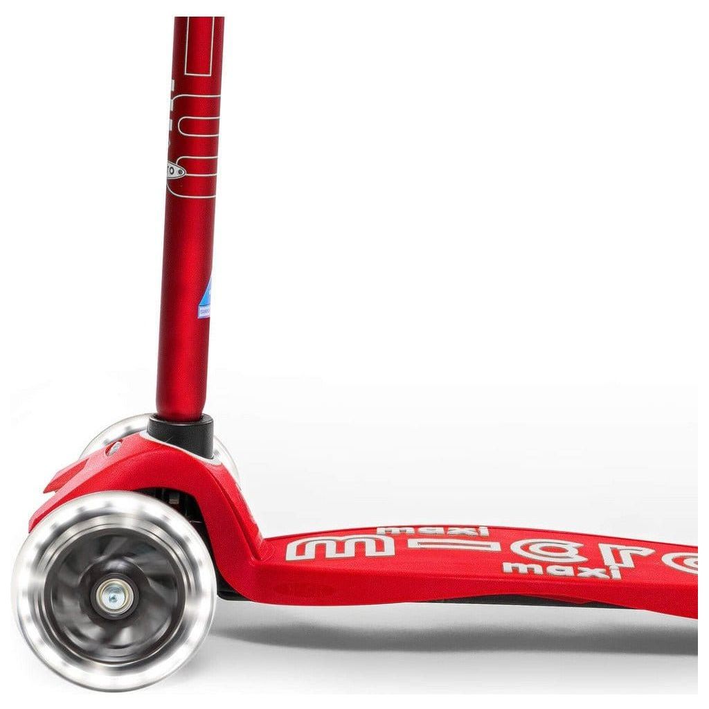 Micro Scooter Maxi Deluxe LED - Red wheels