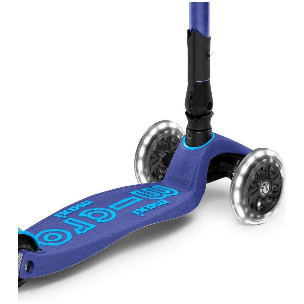 Micro Scooter Maxi LED Foldable - Navy Blue wheels