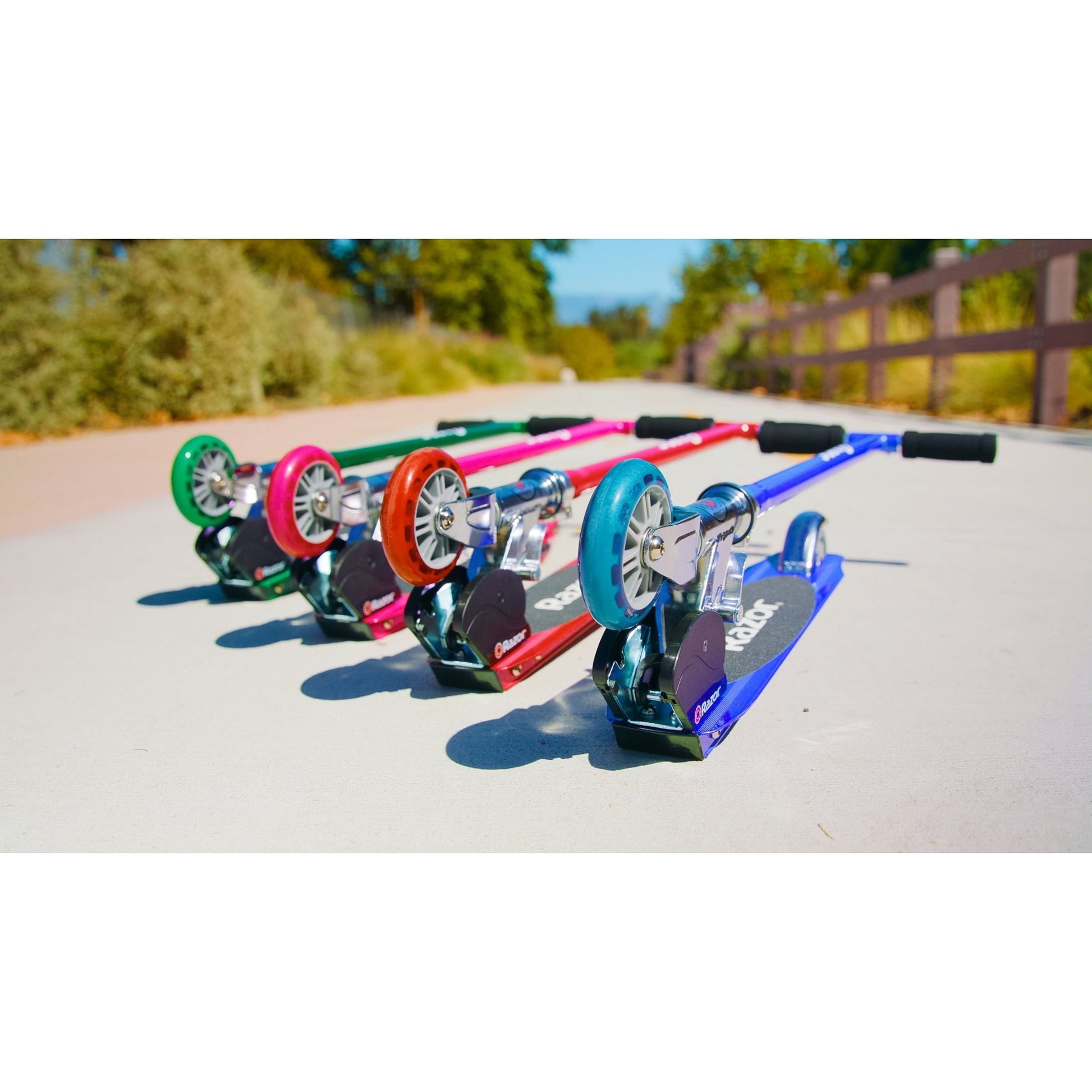Razor S Sport Scooter - The Online Toy Shop - 2 Wheel Scooter - 13