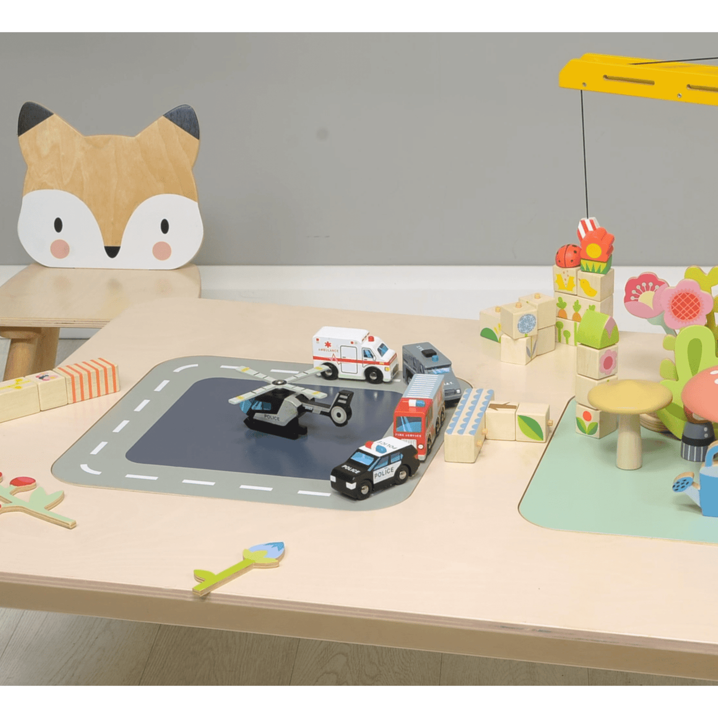 Play Table - The Online Toy Shop - Table - 3