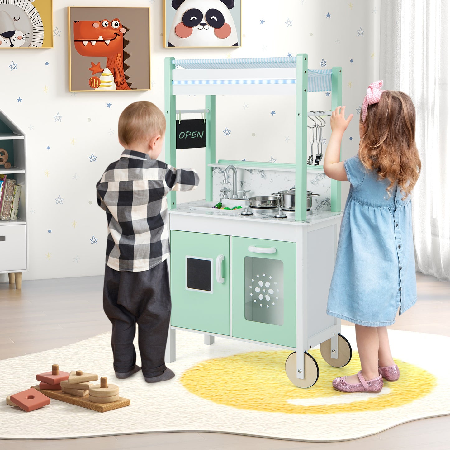 Double-sided Pretend Play Kitchen with Remote Control for Kids 3+-Green