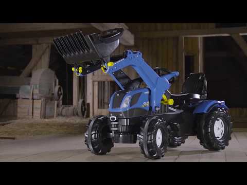 video of Rolly Toys New Holland T7 Tractor With Frontloader