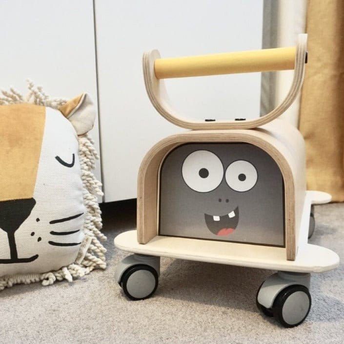 Mama Toyz Wooden Monster Ride-On Age 12 Months + next to lion toy