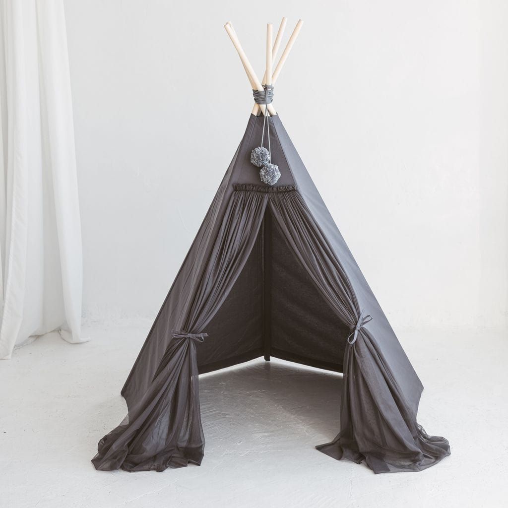 MINICAMP Fairy Kids Play Tent With Tulle in Cognac in room