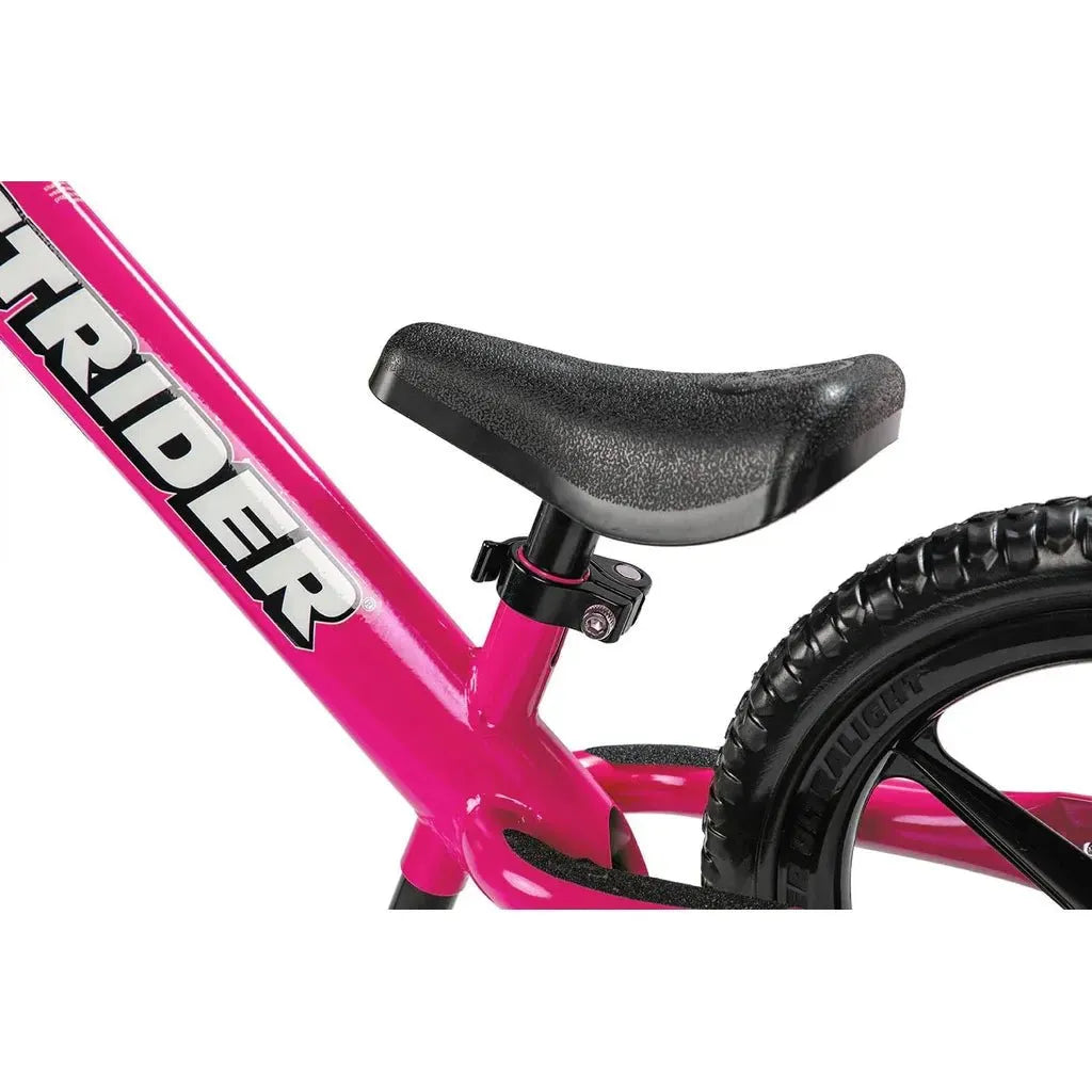 Strider Classic 12 inch Balance Bike - Pink seat close up
